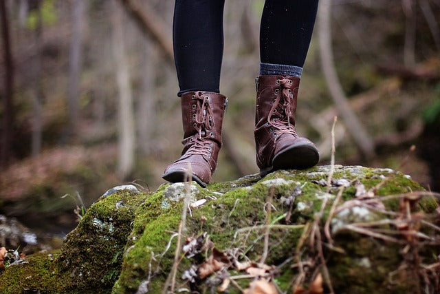 How to Customize Hiking Boots with Durable Laces