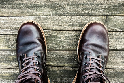 How to Replace Shoelaces on Boots